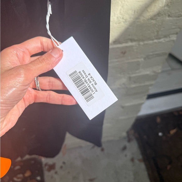 NWT  Stunning Reformation satin Alaine dress - Picture 8 of 9